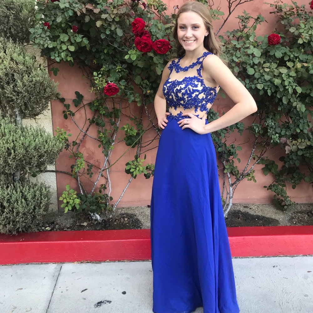 Prom dress